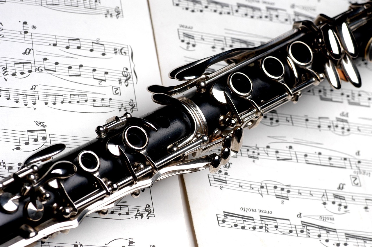 clarinet on sheet music